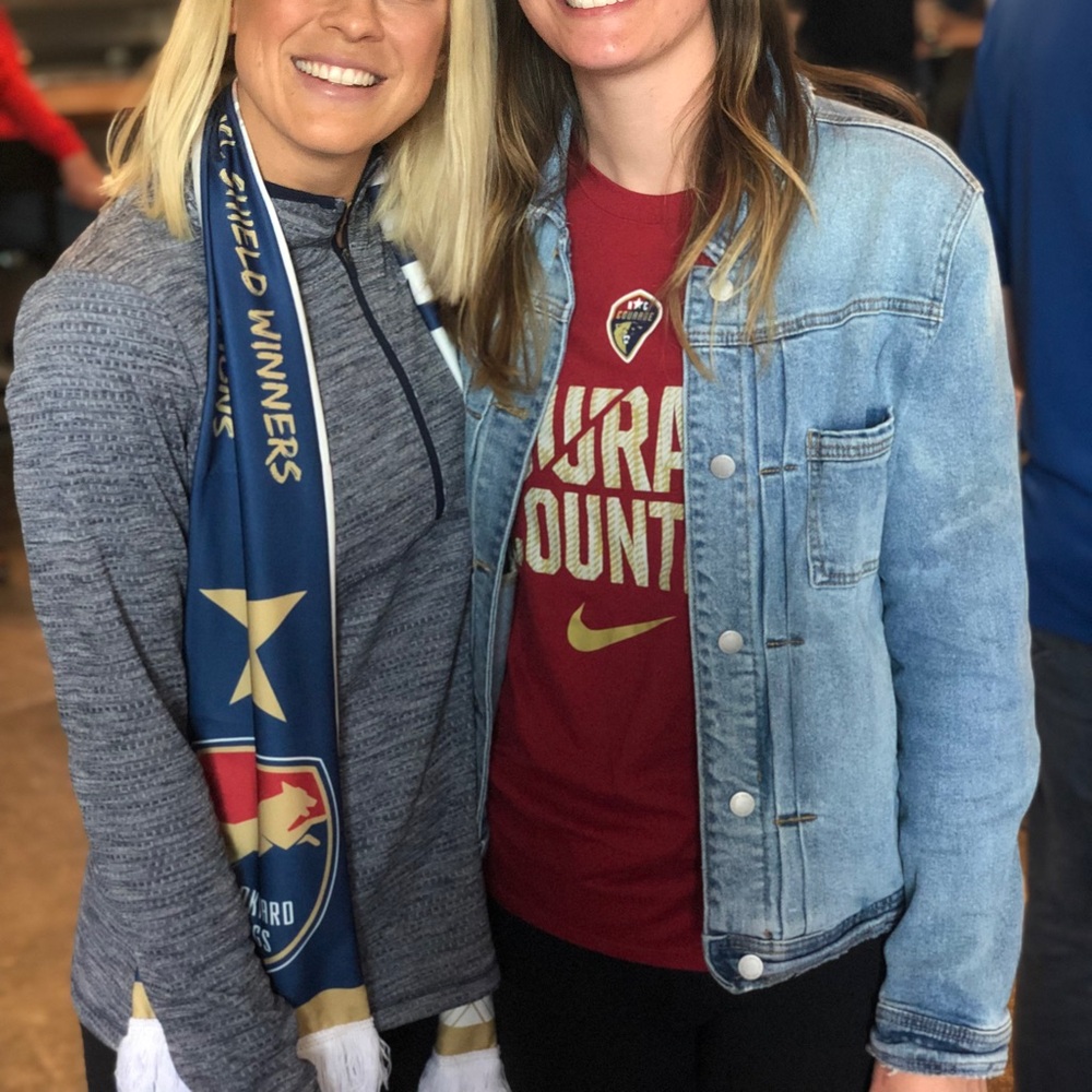 Classic Universal Thread Jean Jacket In Great Con… - image 5